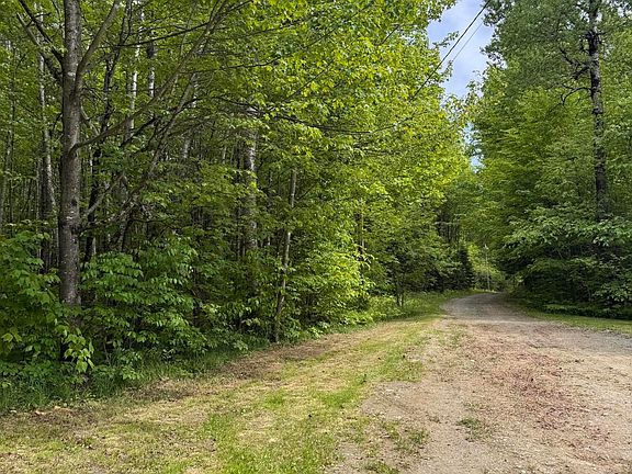 4th image of 141 Parkman Road