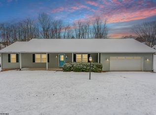 151 Raintree Blvd, Bridgeport, WV 26330