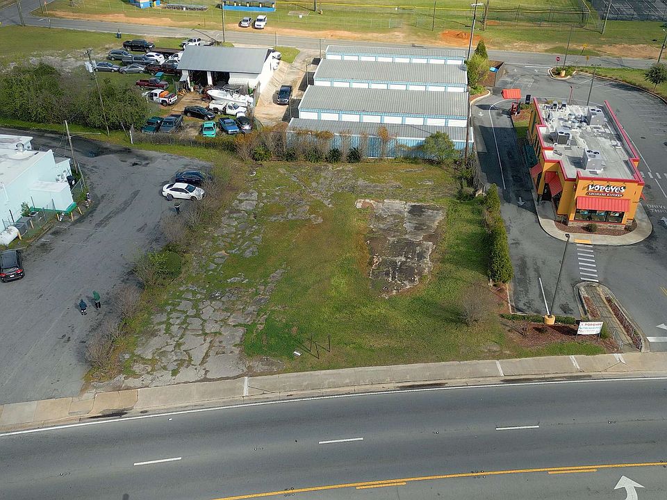 1st image of 1310 W Jefferson St