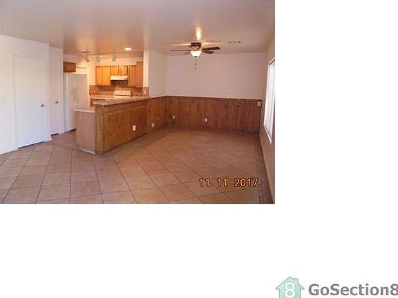 4th image of 11220 W Glenrosa Ave