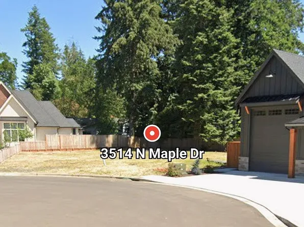 3514 N Maple Dr, Canby, OR 97013