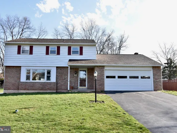 15 Onyx Ln, Gilbertsville, PA 19525