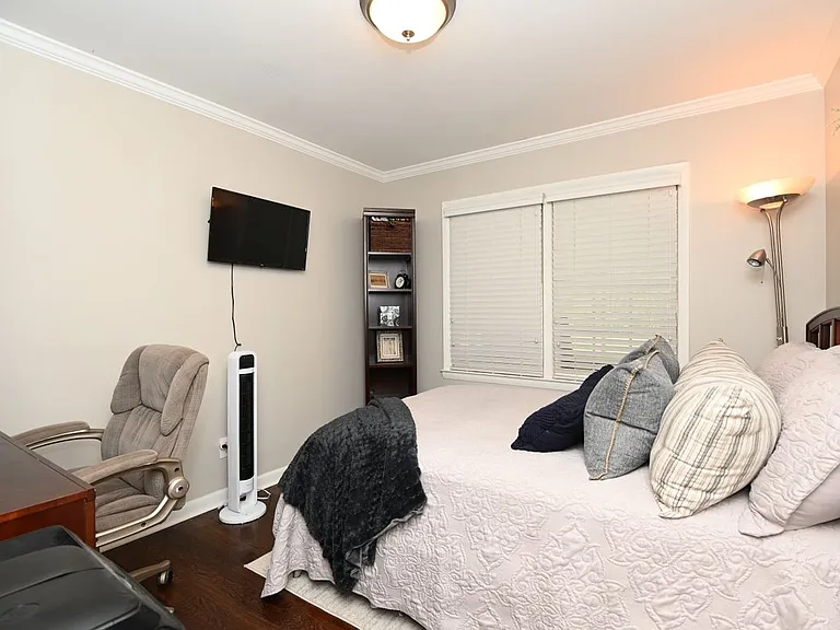 2260 Pinecliff Dr NE — Photo 15