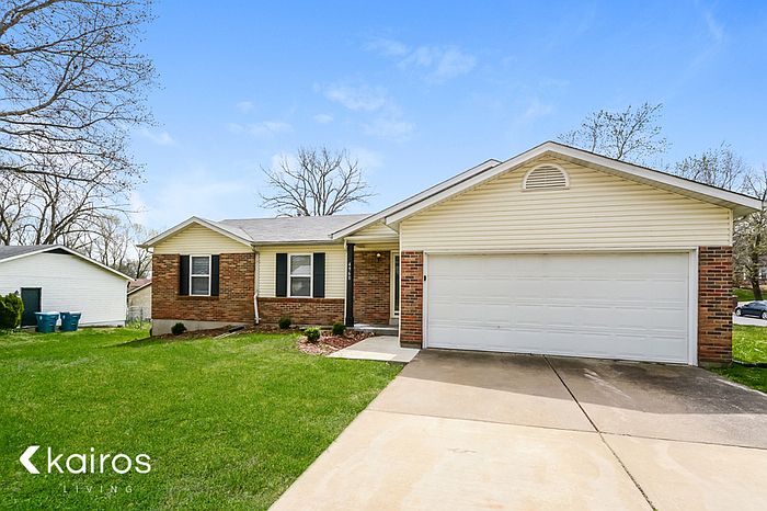 1st image of 4960 Evelynaire Dr