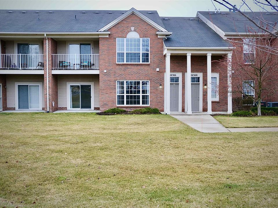 1st image of 28306 Adler Park Dr S