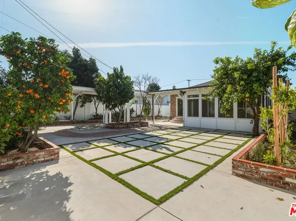 5822 Lindley Ave, Encino, CA 91316