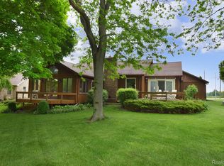 1249 Ripley Rd, Linden, MI 48451