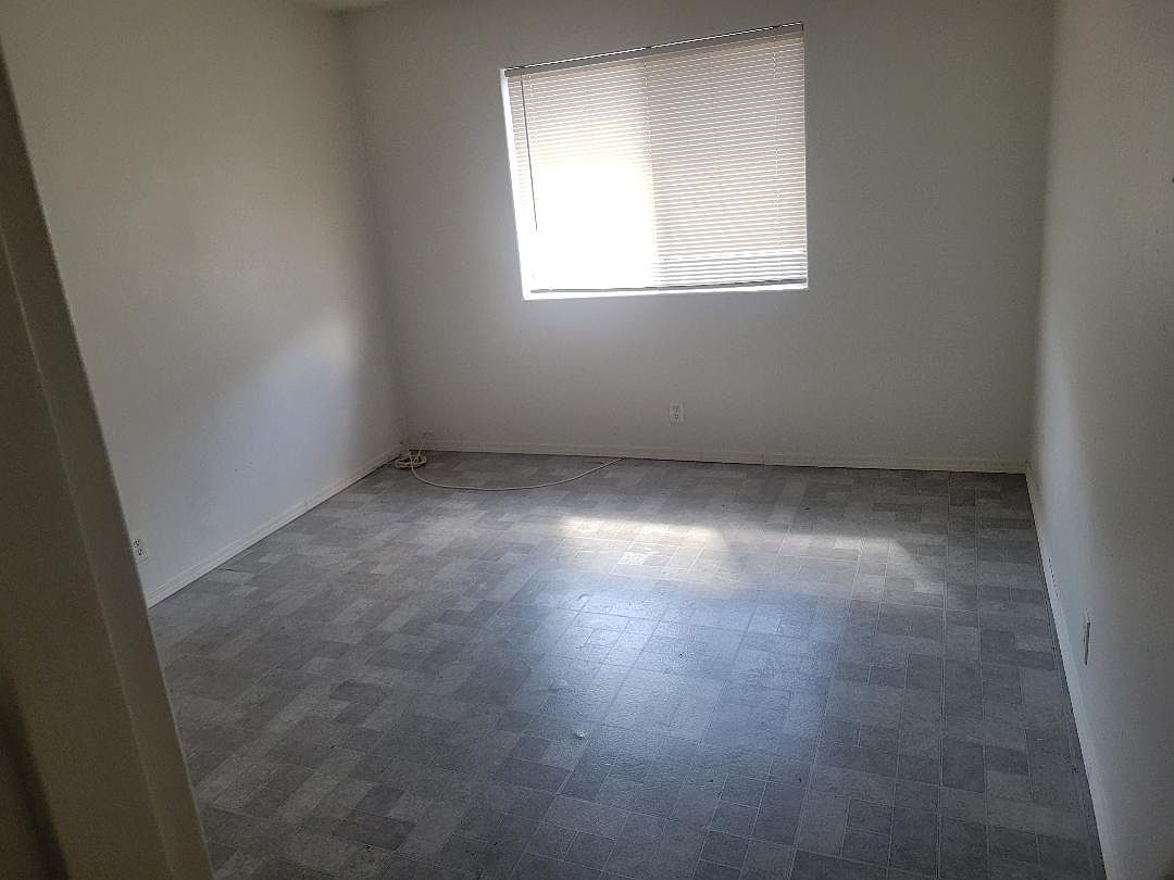 1984 Mayflower Pl 3, Hemet, CA 92544 Zillow