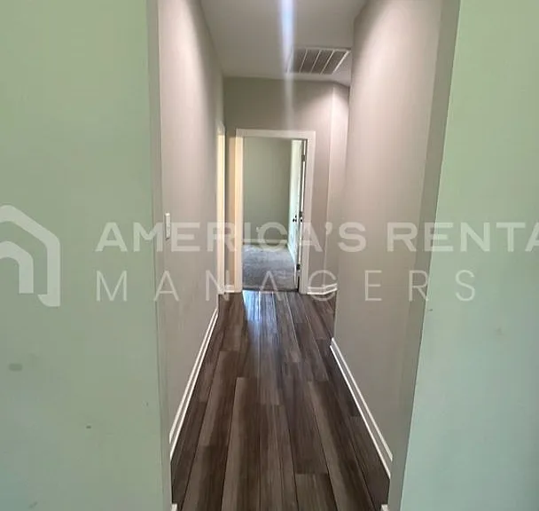 306 Kennesaw Ave — Photo 12