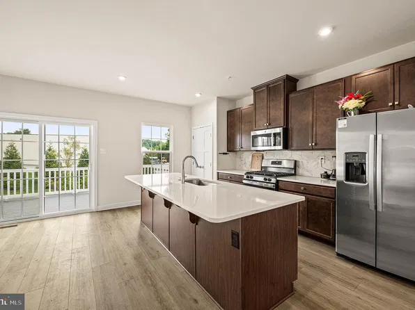 202 River Birch Way, Exton, PA 19341