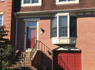 6 S Montague St, Arlington, VA 22204