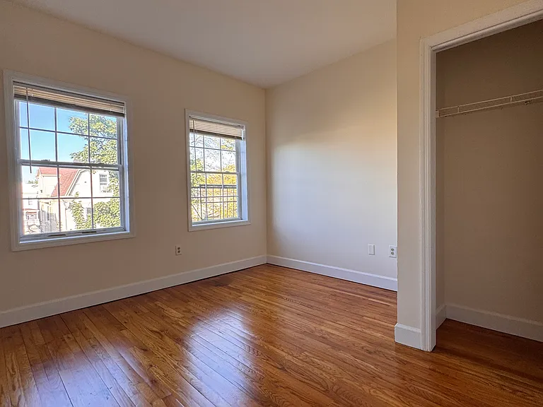226 Linden Ave #3L — Photo 16