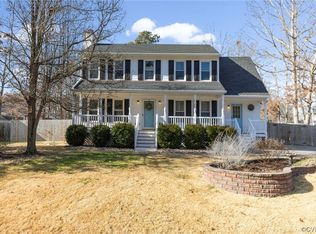 7712 Secretariat Dr, Midlothian, VA 23112