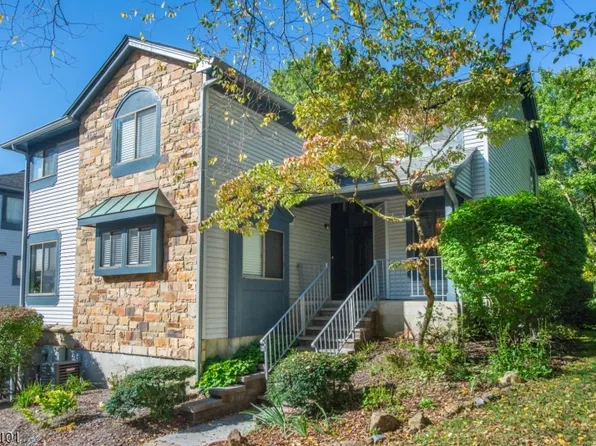 21 Overlook Dr, Independence Twp., NJ 07840