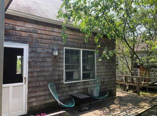 93 Walnut St, Islip, NY 11751