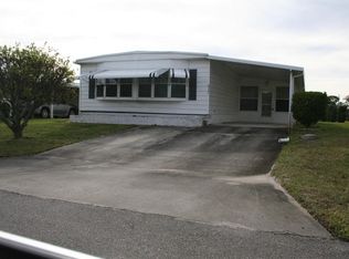 8546 SE Seabird Ave, Hobe Sound, FL 33455