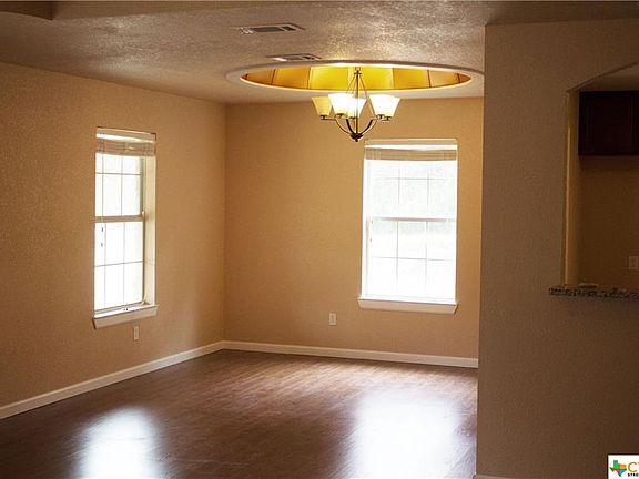 5th image of 1618 Mill Creek Dr