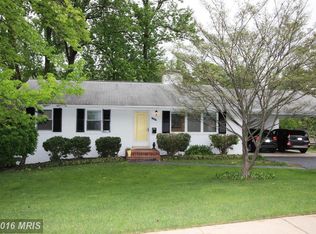 7524 Axton St, Springfield, VA 22151