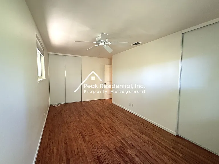 4301 Cottage Way — Photo 18