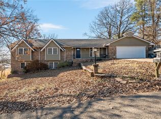 111 Oak St, Arkoma, OK 74901