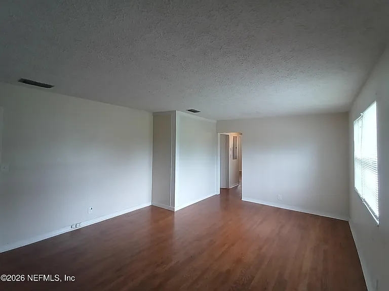 4919 Avent Dr — Photo 4