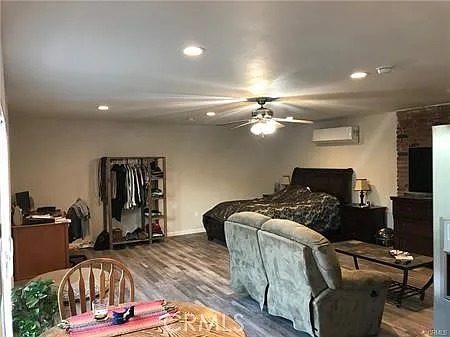 430 E Bixby Rd #A — Photo 11