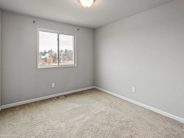7193 Primrose Ln — Photo 21
