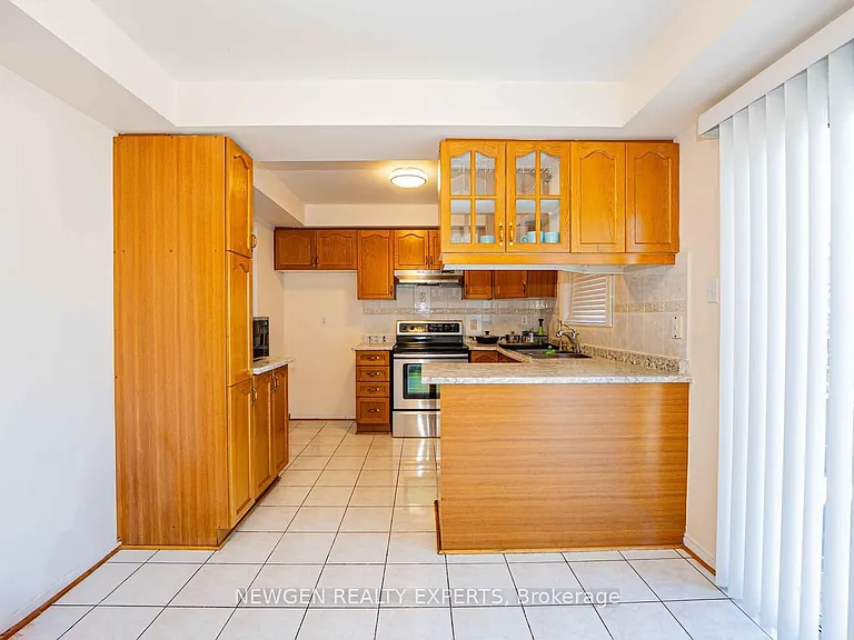 1 Kitto Ct — Photo 16