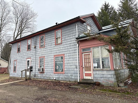 2nd image of 604 E South St