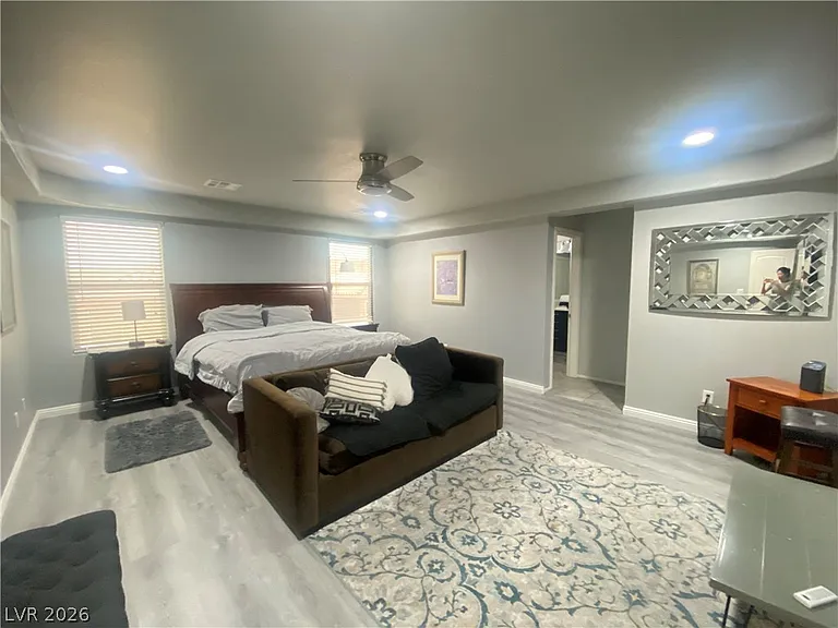 9833 Dryden Ct — Photo 14