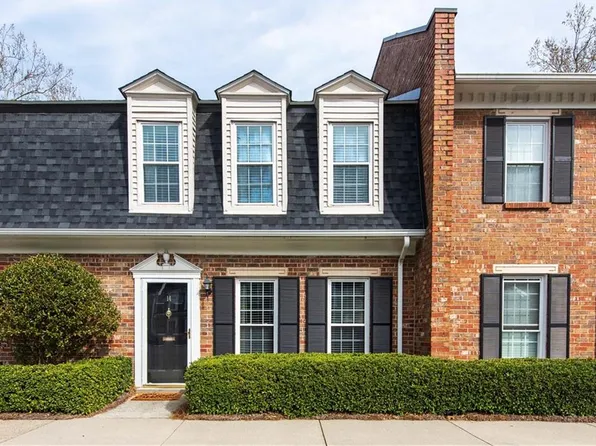 14 Kings Tavern Pl NW, Atlanta, GA 30318