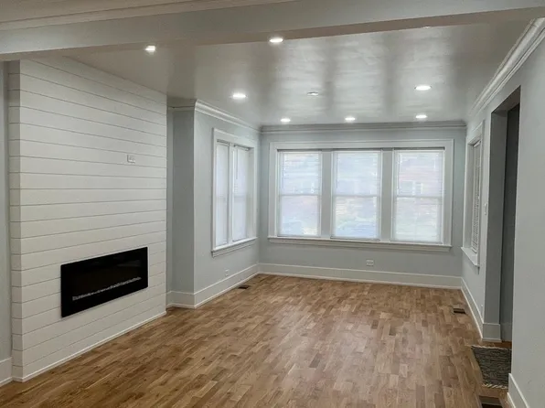 1537 N Mason Ave, Chicago, IL 60651