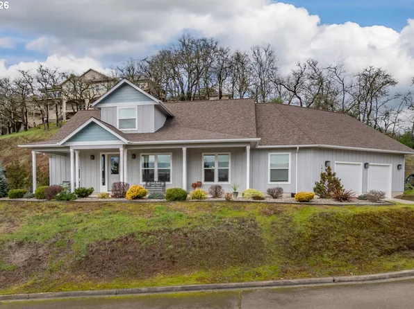 1926 NW Warewood Terrace Ct, Roseburg, OR 97471