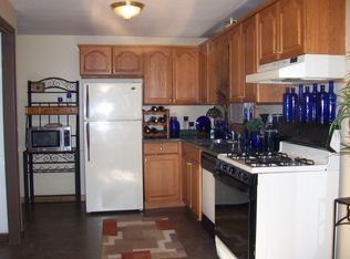 35 8th Ave, Lowell, MA 01854