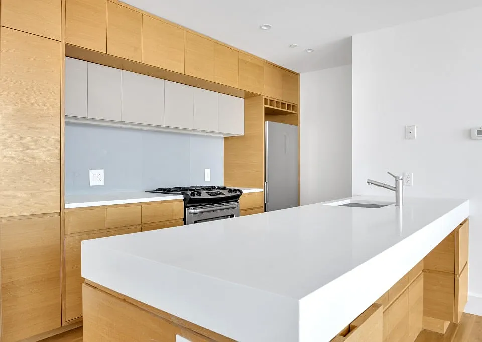 150 4th Ave #8H