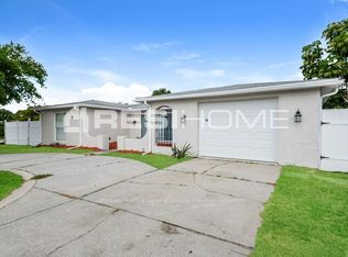 7005 Brentwood Dr, Port Richey, FL 34668