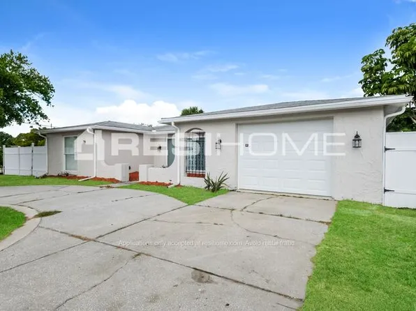 7005 Brentwood Dr, Port Richey, FL 34668