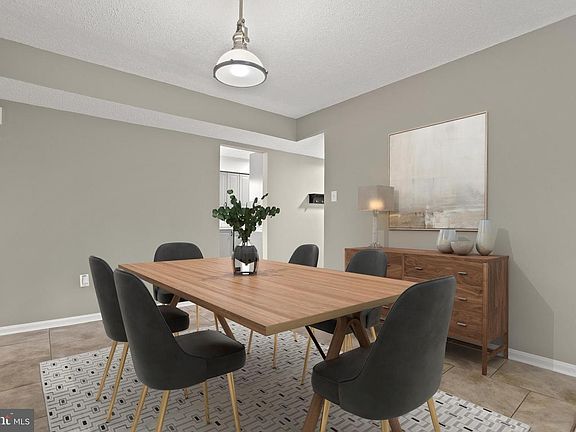 3rd image of 7512 N Arbory Way Unit 88