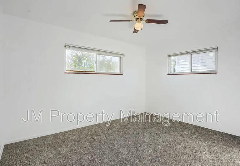 1211 S Shoshone St — Photo 7