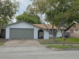 1613 Memorial Pkwy, Portland, TX 78374