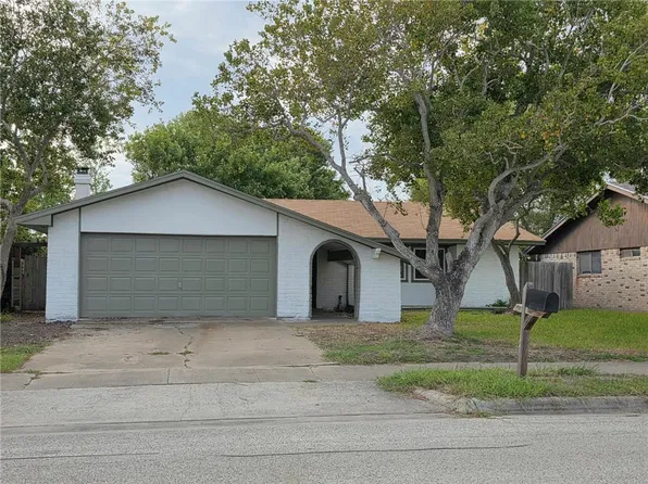 1613 Memorial Pkwy, Portland, TX 78374