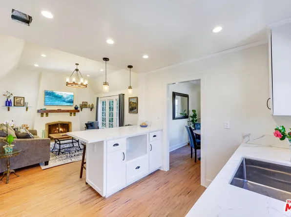 8818 Rosewood Ave, West Hollywood, CA 90048