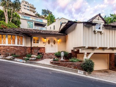 1570 Queens Rd, Los Angeles, CA, 90069