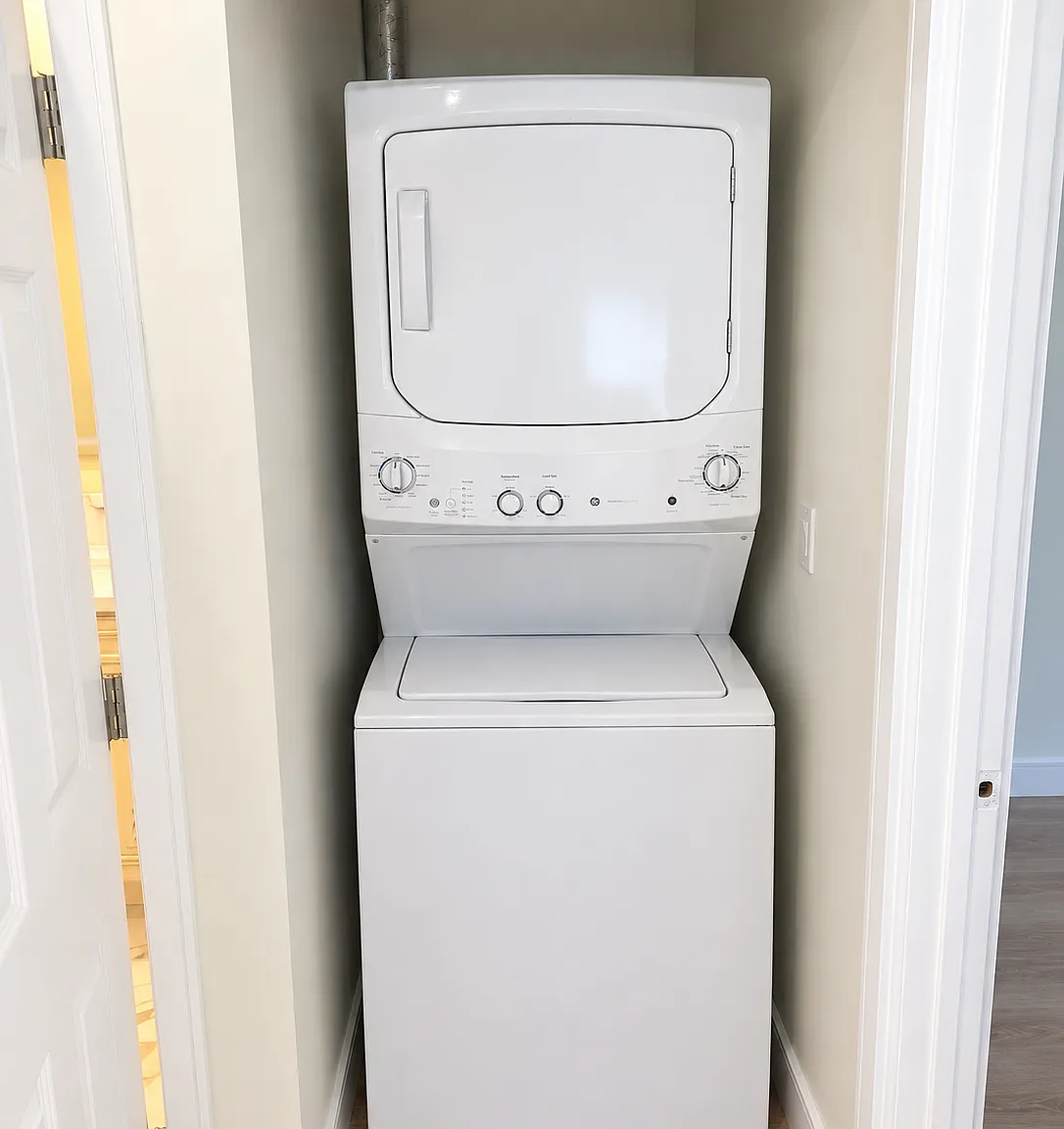 1 bed, 485 sqft, $1,999 — Photo 4