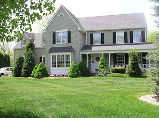 32 Farview Dr, Hackettstown, NJ 07840