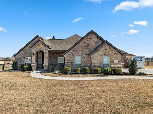 121 Bluff Ridge Ct, Paradise, TX 76073