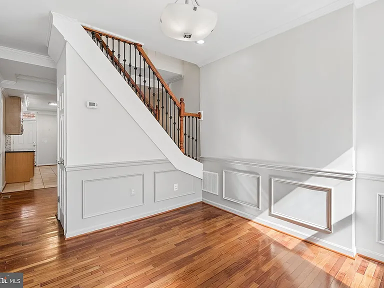 214 N Madeira St — Photo 6