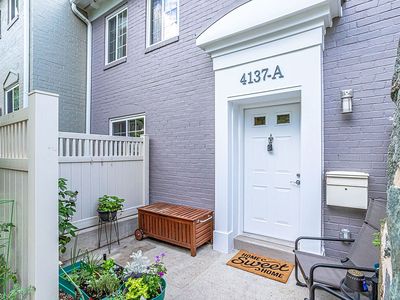 4137 S Four Mile Run Dr Unit A, Arlington, VA, 22204