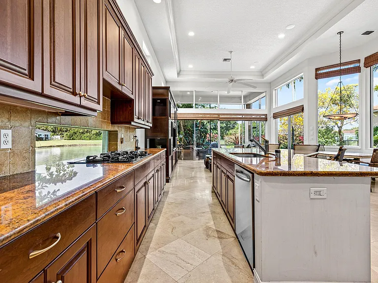 123 Sunesta Cove Dr — Photo 13