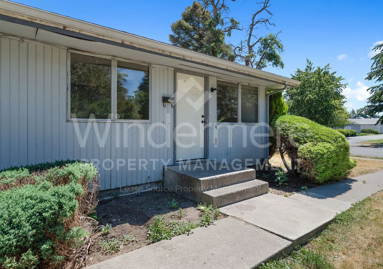 816 W Cleveland — Photo 3
